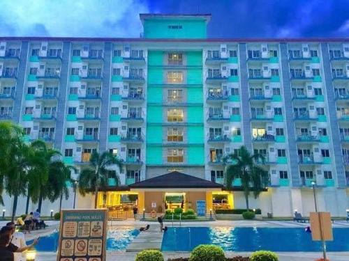 San Dionisio Apartment | Field Residences Condo Hotel Near Manila Airport