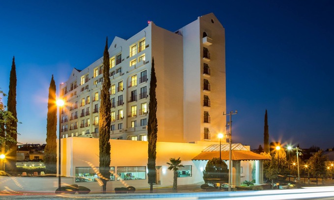 Mirador Hotel | Fiesta Inn Express Chihuahua