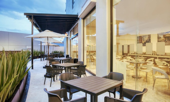 Tlaquepaque Hotel | Fiesta Inn Guadalajara Aeropuerto