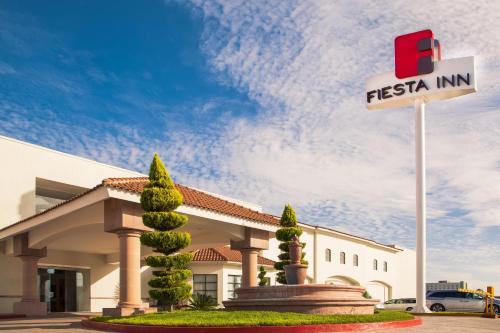 Saltillo Hotel | Fiesta Inn Saltillo