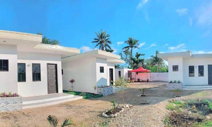 Moalboal House | Fil's Resort