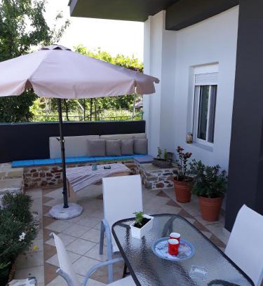 Skala Sotiros Apartment | Filoxenia Apartments