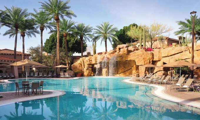 North Scottsdale Resort | 𝐅𝐢𝐧𝐝𝐢𝐧𝐠 𝐌𝐞𝐢𝐥𝐢 Desert Oasis Resort Amenities Included! 1BR SUITEn