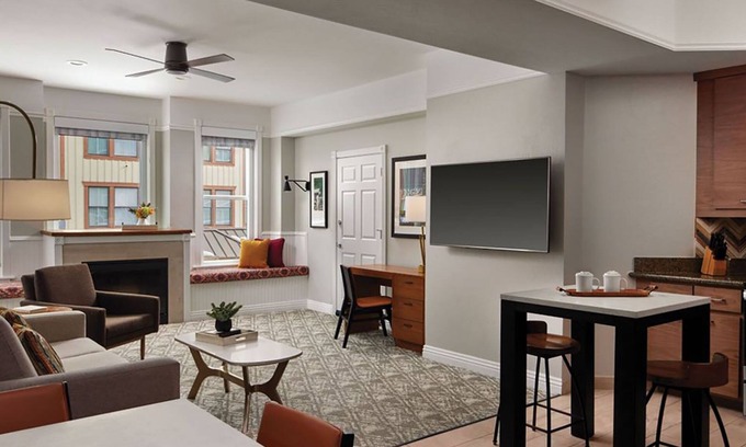 Downtown Park City Resort | 𝐅𝐢𝐧𝐝𝐢𝐧𝐠 𝐌𝐞𝐢𝐥𝐢 Ski-In/Out Summit Watch Resort+Amenities. 2BR