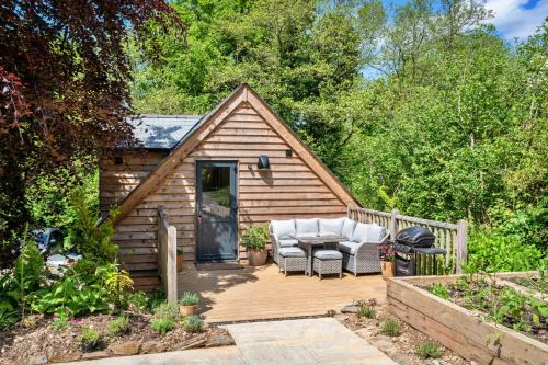 Hele Apartment | Finest Retreats - Dingles Farm Annexe