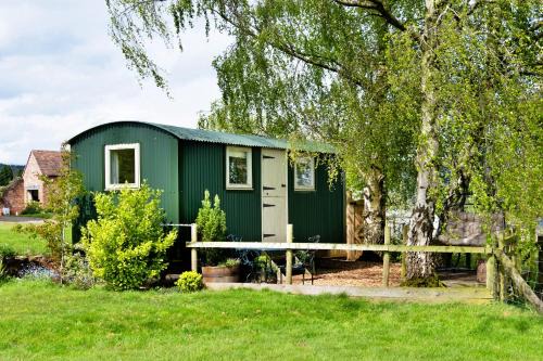 Nordley House | Finest Retreats - Hay and Hedgerow Glamping