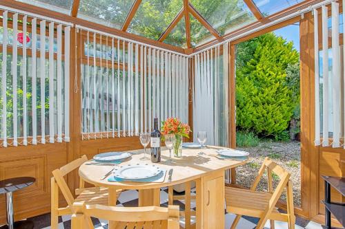 Garn Fadryn House | Finest Retreats - Morwen