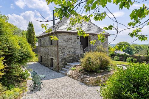 Saint Breward House | Finest Retreats - Rowella Cottage