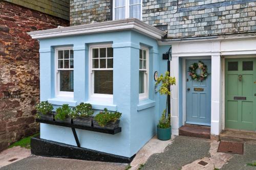 Kingsand House | Finest Retreats - Sunnyside