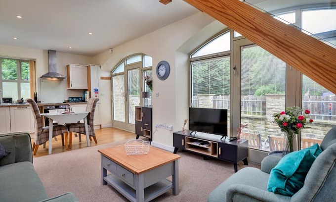 Thornton Dale Apartment | Finest Retreats - Victory Mill - Apartment Five