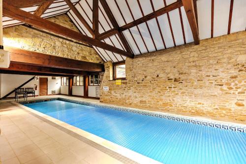 Craven Arms House | Finest Retreats - Walton Maisonette