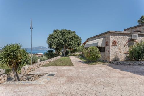 Limni Keri Villa | Fiore Levante Villas