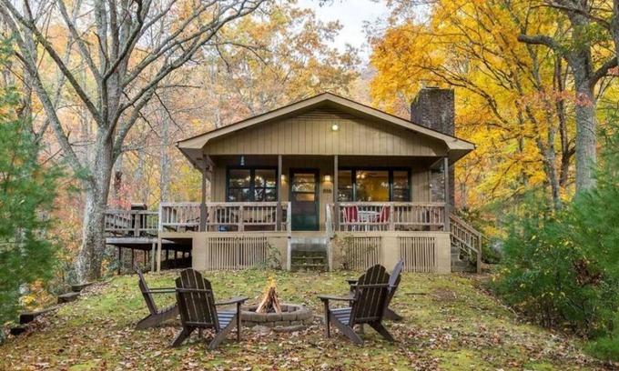 Bryson City Cottage | Firefly Cottage, Near Bryson City, and Nantahala Outdoor Center