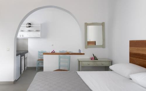Donoussa Apartment | Firoa Studios