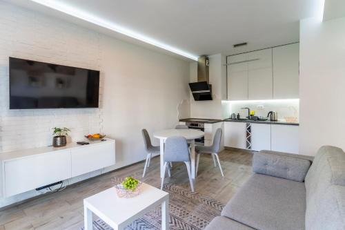 Zoliborz Apartment | FIRST - Green Żoliborz Apartment 5