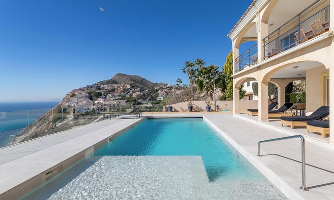 Coveta Fuma Villa | First Line Villa Mina with Spectacular Views, Pool & Wi-Fi