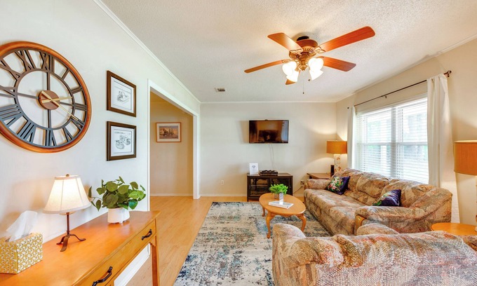 Magnolia Bluffs House | Fish, Relax & Repeat: Home w/Yard in Eastpoint!