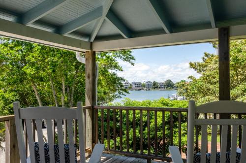 Wrightsville Beach House | Fisher Cottage by Bryant Real Estate