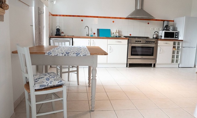 Penmarch House | Fisherman's cottage in St Guénolé, near Pors Carn, La Torche