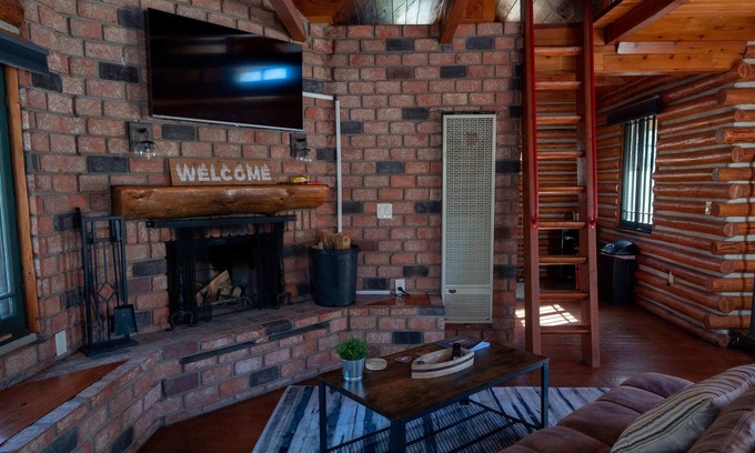 Mount Laguna Cabin | Fisherman's Landing S