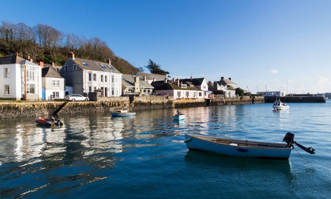 Flushing House | Fishermans Cottage