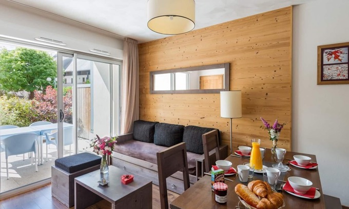 Vielle-Aure Apartment | Fitness, swimming pool, sauna, terrace, balcony, tv, ski locker, 35m², Saint Lary Soulan
