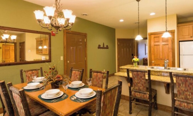 Gatlinburg Villa | FIVE BEDROOM VILLA-WESTGATE SMOKY MOUNTAIN RESORT AND WATERPARK