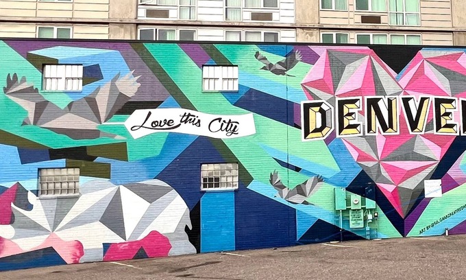 Five Points House | Five Points Home - Near RiNo/LoDo/Coors Field - BIG sun-drenched grassy backyard