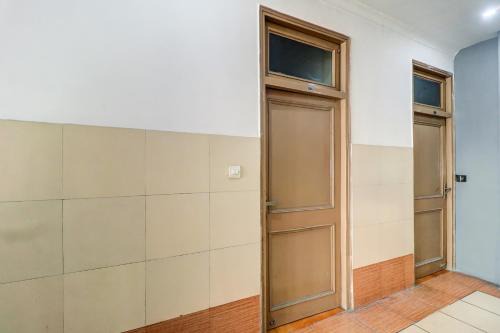 Mayapur Hotel | Flagship Hotel Giridhar