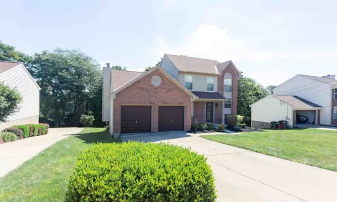 Cutler Bay House | Flagstone Oasis, Modern 4BR , W/Game Room