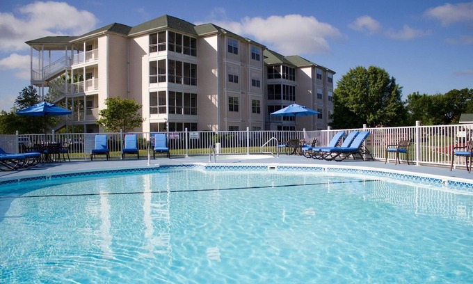 Table Rock Resort | FLASH SALE! Family-Friendly 2BR Condo w/2 Resorts Pools & More!