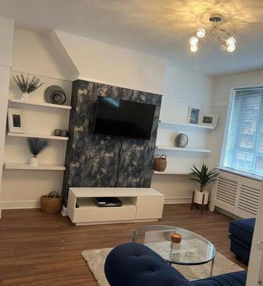 White City Apartment | Flat in White city - Westfield