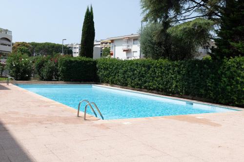 Cros-de-Cagnes Apartment | Flat with swimming pool close to the sea