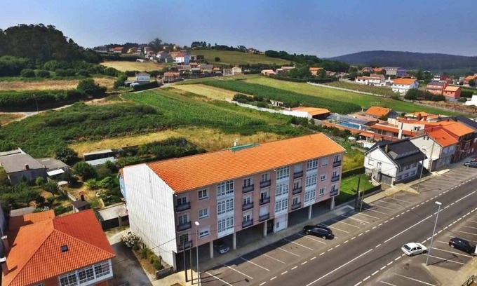 Malpica de Bergantinos Apartment | Flats Buno 1