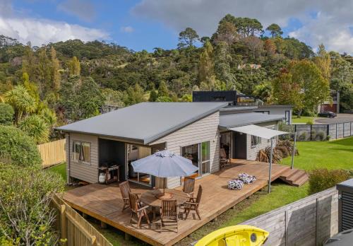 Cooks Beach House | Flaxmill Haven - Cooks Beach Holiday Home