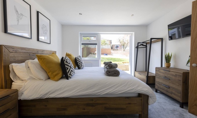 Whitby Cottage | Fletchers Rest
