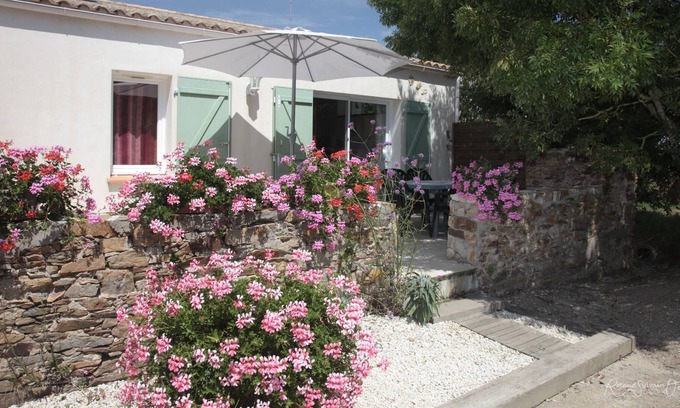 Olonne-sur-Mer Cottage | "Fleur de Sel" The alliance of the ocean and natur