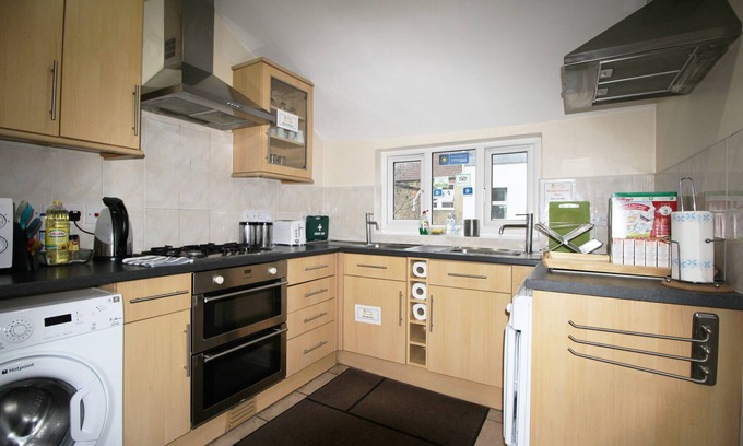 Tooting House | Flexistay Aparthotel Tooting
