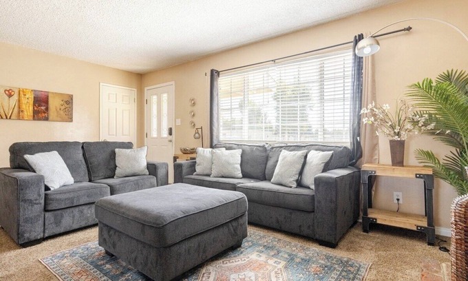 Bakersfield House | Flicker · *3-Bedroom Haven with Pool Table