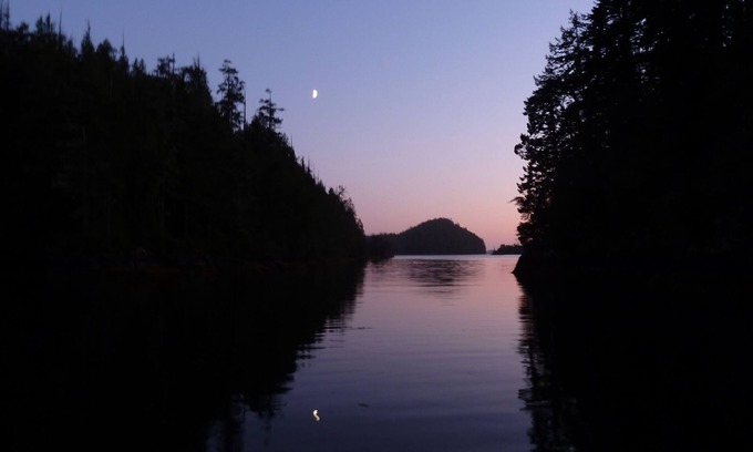 Gold River House | Floating Lodge - In the Heart of Nootka Sound Fishing Hot Spots