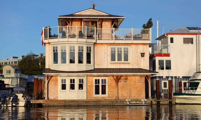 Esquimalt Boat Rental | Floating home in Victoria Harbour. Three stories with roof deck.