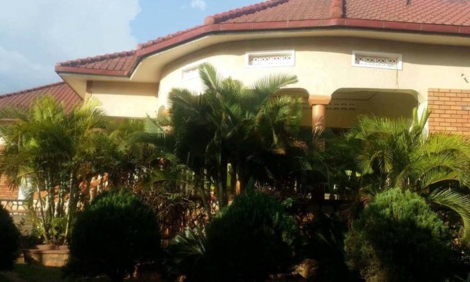 Kampala Hotel | Floral Hotel