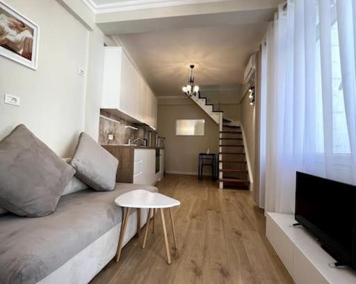 Tirana Apartment | Florents 1-Bd Villa, free parking and garden