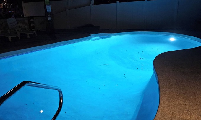 Palm Harbor House | Florida Life on the water with game room, heated pool, kayaks +nPet friendly!