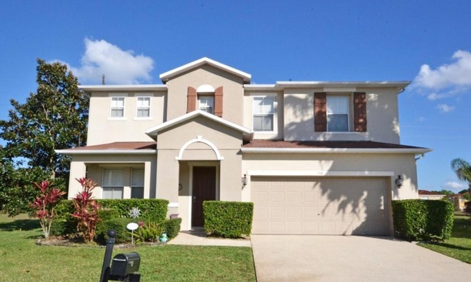 Windwood Bay House | Florida Tradition home