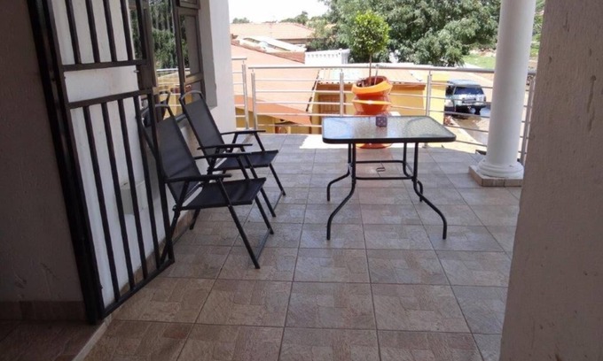 Greater Johannesburg Metropolitan Area Bed & Breakfast | Flossie’s Bed and Breakfast