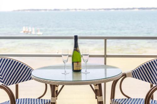 Concarneau Apartment | Flots Bleus - Cozy Studio - White Sand Beach