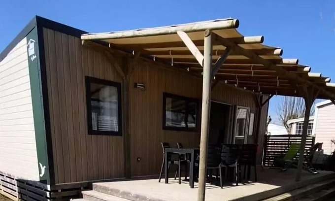 LʼAiguillon-sur-Mer House | Flower Camping Le Pré des Sables * - Homeflower Premium 3 bedrooms 35m2 + TV 8 people