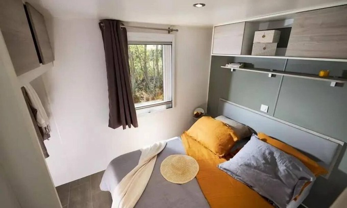Les Andelys House | Flower Camping Ile des Trois Rois * - Homeflower Premium 30m2 2 bedrooms + covered terrace 4 people