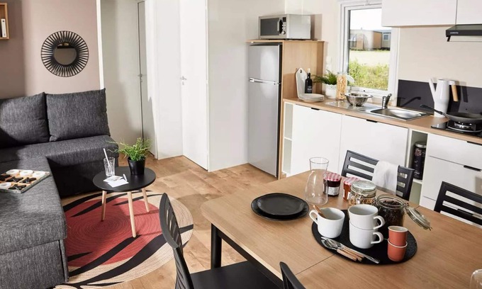 Souillac House | Flower Camping Les Ondines * - Homeflower Premium 35m2 - 3 bedrooms + semi-covered terrace + TV + sheets + towels + CLIM 7 people
